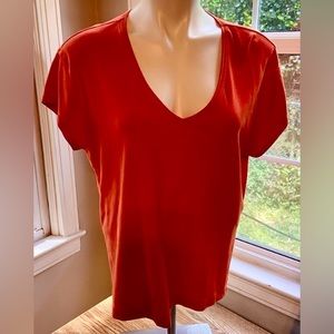 🍊Chico's Sunny Orange Short Sleeve, V-Neck, Cotton Tee. Size 2, Large